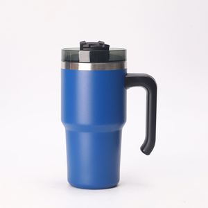 Gobelet de voyage isotherme à double paroi avec poignée, 20oz 30oz, avec couvercle et paille, base antidérapante, pour les trajets quotidiens - Product Image 1