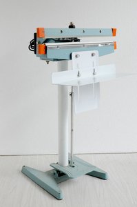 Appareil de scellage d'inpulsations à pédale, machine de scellage d'inpulsation du pied, entièrement automatique, nouveauté - Product Image 6