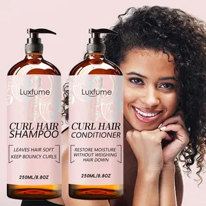 Set di Shampoo e balsamo per capelli arricciati Private Label per capelli naturali ricci ondulati