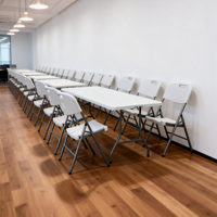 Table de pique-nique pliable en deux de 72 pouces, résistante aux intempéries, en plastique robuste, pour installation de bureau temporaire – Prix usine