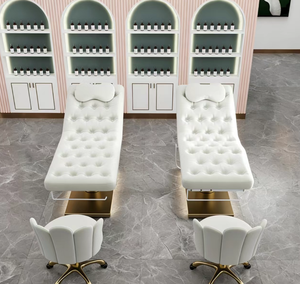 Cama de Masaje y Mesa de Tratamiento Facial de Lujo con Base Dorada Metálica de Alta Calidad y Tres Motores - Product Image 4