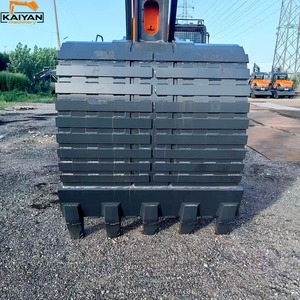 Excavadora de cadenas DEVELON DX220LCA usada, máquina de excavación mediana de segunda mano, 22 toneladas, con motor y capacidad de cazo de 0.22m, en venta. - Product Image 4