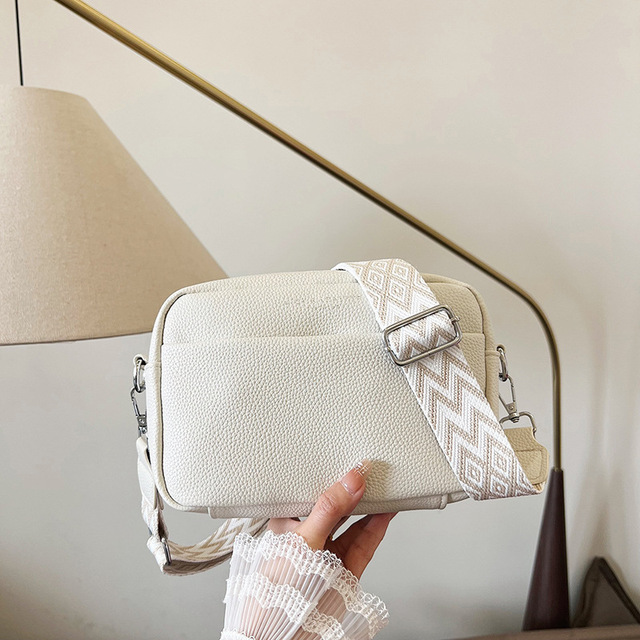 2025 New Luxury Vegan Leather Women Girls Shoulder Bag Solid Color Cell Phone Crossbody Bag With Wide Adjustable Strap