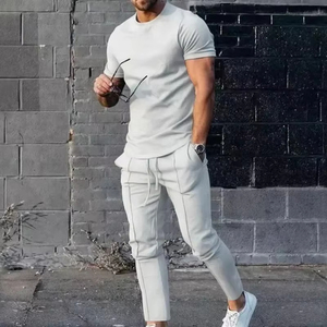 Completo Sportivo di Alta Qualità, Tuta Slim-Fit ad Asciugatura Rapida, Fornitura in Piccoli Lotti, Set Activewear ad Alta Elasticità - Product Image 2