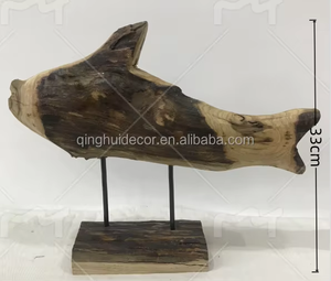تمثال حيواني خشبي مصنوع في المصنع، تمثال سمكة مع حامل للديكور المنزلي والفندقي من الخشب المنجرف - Product Image 5