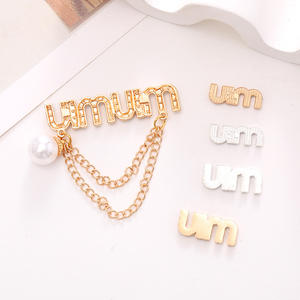 手工电镀合金英文字母吊饰水钻 DIY 金属配件，用于珠宝、手机壳、时尚配饰 - Product Image 2