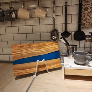 Khay gỗ ô liu cao cấp thủ công mới về, mặt bàn cắt và phục vụ bằng nhựa epoxy tự nhiên, phụ kiện nhà bếp - Product Image 4