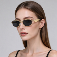 Lunettes de soleil de créateur de mode, marques célèbres, collection 2026, montures carrées en métal, verres rétro populaires pour femmes et hommes