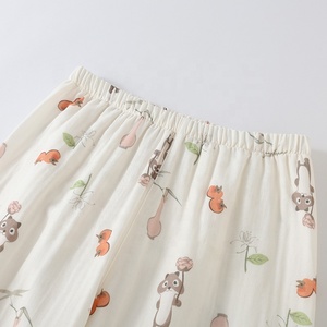 <span class=keywords><strong>Pigiama</strong></span> da Donna Personalizzato all'Ingrosso Primavera Autunno con Stampa Floreale a Cartoni Animati, Colletto Reversibile e Realizzato in <span class=keywords><strong>Cotone</strong></span> - Product Image 6