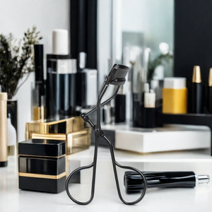 Piegaciglia Portatile Riscaldato Nero con Etichetta Privata, Strumento di Bellezza per Arricciare le Ciglia, Popolare Accessorio per il Trucco Occhi - Product Image 3