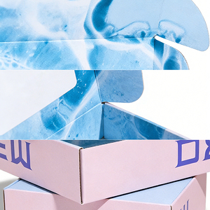 Boîtes d'emballage cadeaux en carton ondulé pour envoi postal, pliables, avec logo personnalisé et couleur - Product Image 6
