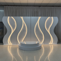 Décor de scène en fer avec éclairage LED ondulé pour mariage, plateforme ronde moderne et romantique, intérieur/extérieur