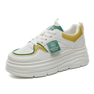 Nouvelles Chaussures de Skateboard Colorées LYKU 2026 pour Femmes – Été/Automne, Antidérapantes, Imperméables, Semelle Épaisse, Polyvalentes, Tendance, pour Étudiantes et Sportives - Product Image 1