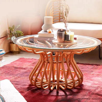 Table basse ronde en rotin de style bohème, plateau en verre, base en osier pour restaurant, café