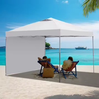 Chapiteaux d'exposition et d'événements avec logos publicitaires, auvents pliables et tentes extensibles