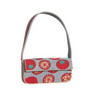 Borsa a Tracolla con Motivo di Pomodori e Perline <span class=keywords><strong>per</strong></span> Donne, Borsetta Quadrata con Patta - Product Image 1