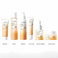 Ensemble de soins de la peau à l'extrait de riz naturel biologique en gros pour le visage, 70% d'essence de riz, hydratant, éclaircissant, lissant la peau