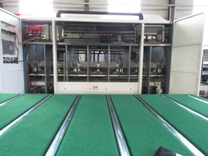 MKW <span class=keywords><strong>Prensa</strong></span> <span class=keywords><strong>de</strong></span> Membrana al Vacío Automática CNC <span class=keywords><strong>de</strong></span> Bajo Precio con Presión Positiva y Negativa para Puertas, con Bomba y Motor <span class=keywords><strong>de</strong></span> 30KW - Product Image 3