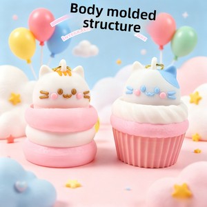 Nuevo Llavero Impreso en 3D Hecho en China, Empaquetado Individualmente, Juguete Antiestrés, Lindo y Adorable Colgante de Gato - Product Image 5