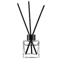 Bouteilles en verre carrées personnalisées 50ml 100ml 150ml 200ml, ensemble de diffuseur de roseaux avec bâtons en Fiber parfumée