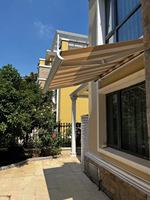 Parasol de balcon rétractable et pliable en aluminium avec revêtement en PVC acrylique, abri de pluie extérieur pour cour et porte
