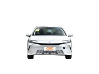Toyota Camry 2.0HE Elite Berline Hybride Familiale 2026 la plus vendue, durable, à fort potentiel de revente et excellent rapport qualité-prix.