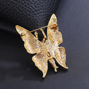 Broche de fée de mode rétro Weiman, goutte à goutte d'huile en alliage, épingle d'<span class=keywords><strong>insecte</strong></span> d'aile verte, corsage de costume pour femme haut de gamme - Product Image 5