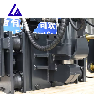 Vibro-compacteur hydraulique pour palplanches avec inclinaison réglable pour les travaux de construction de ponts et de routes - Product Image 4