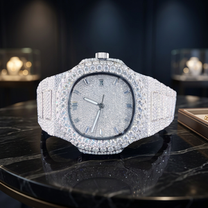 Montre de luxe pour homme sertie de diamants, mouvement à quartz, cadran analogique en cristal saphir 41 mm, bracelet en acier inoxydable, fermoir caché, usage quotidien, mouvement ETA - Product Image 3