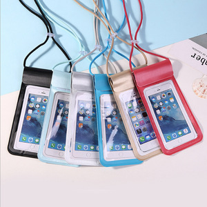 Custodia impermeabile per cellulare con luce subacquea al buio custodia universale per telefono borse a secco luminose con cordino per <span class=keywords><strong>iPhone</strong></span> 13 <span class=keywords><strong>11</strong></span> 12 - Product Image 1