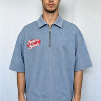 Polo en denim rayé 330g à col zippé, manches courtes, style vintage oversize, brodé, formel