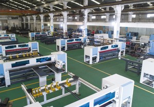 Machine <span class=keywords><strong>de</strong></span> découpe <span class=keywords><strong>de</strong></span> panneaux automatisée, <span class=keywords><strong>scie</strong></span> à panneaux électronique CNC, fabriquée par un fabricant <span class=keywords><strong>de</strong></span> scies électriques en Chine - Product Image 6