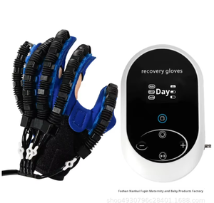 Guanto per Riabilitazione delle Dita Versione Inglese, Massaggio a Vibrazione, Materiale Plastico, Ricarica Wireless, Certificato CE - Product Image 4