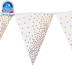 Guirnalda de Banderines Triangulares Blancos con Puntos Dorados para Fiesta, Decoración de Cumpleaños, Estilo Lujoso - Product Image 1