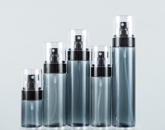 ขวดสเปรย์สีดำโปร่งใส