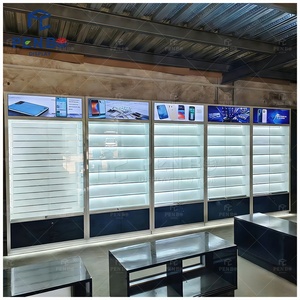 Espositore Moderno Personalizzato per Negozi di Riparazione Smartwatch e Telefoni, Scaffali per Accessori e Cover Cellulari - Product Image 4