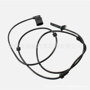 เซ็นเซอร์ ABS เมอร์เซเดส-เบนซ์ W205 รุ่น 2059058804 2059054607 สำหรับเปลี่ยนซ่อมอะไหล่เบรก - Product Image 1