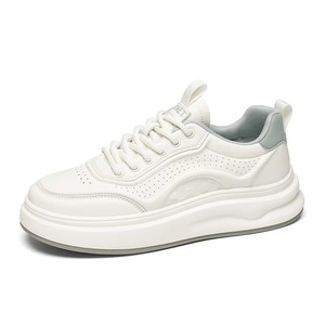 Chaussures de skate à plateforme blanches de qualité supérieure, respirantes, en cuir perforé, baskets décontractées pour la marche, chaussures unisexes tendance - Product Image 3