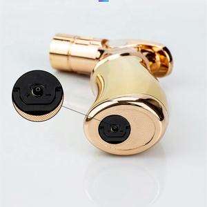 ไฟฉายพ่นไฟแบบเติมแก๊สได้สำหรับค็<span class=keywords><strong>อก</strong></span><span class=keywords><strong>เท</strong></span><span class=keywords><strong>ล</strong></span> บุหรี่ ซิการ์  ใช้แก๊สบิว<span class=keywords><strong>เท</strong></span>น  หัวพ่นไฟ 4 หัว  ปรับระดับความแรงของเปลวไฟได้  เป<span class=keywords><strong>ล</strong></span>วไฟสีน้ำเงิน  ใช้จุดไฟถ่าน  แคมป์ไฟ - Product Image 2