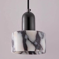 Mini Suspension Tambour en Marbre Naturel avec Capuchon Noir Mat et Cordon Réglable pour Salle à Manger, Îlot de Cuisine, Lampe de Plafond Suspendue