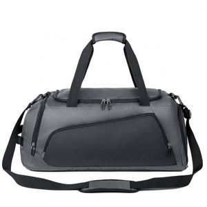Sac de voyage personnalisé grande capacité pour extérieur, avec séparation sec/humide, sac de sport et de gym avec compartiment à chaussures indépendant - Product Image 1