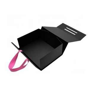 กล่องของขวัญพับได้ทรงสามเหลี่ยมแม่เหล็กแบบมือถือชุดเล็กกล่องกระดาษแข็งสำหรับนำเสนอของขวัญ - Product Image 3