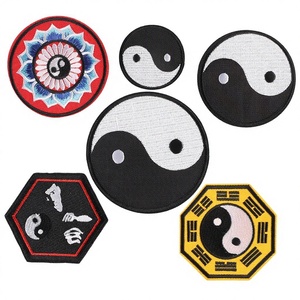 Parches de Tela de Poliéster Bordados a Máquina con Diseño de Tai Chi, <span class=keywords><strong>Ocho</strong></span> <span class=keywords><strong>Trigramas</strong></span> y Yin-Yang para Ropa, Sombreros y Accesorios - Product Image 1