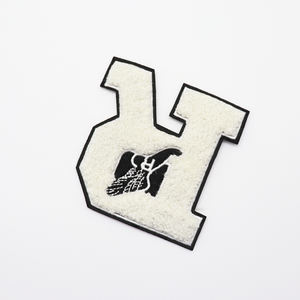 Tissu principal de décoration de dentelle de lettre grecque brodée de lettre grecque de chenille de bord de sequin d'or à prix réduit - Product Image 5