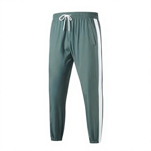 Conjunto de Sudadera con Capucha y Pantalones Jogger para Hombre, Diseño Color Block, Transpirable, Felpa 320g, Invierno, Casual, con Logo Frontal, Blanco y Negro - Product Image 5