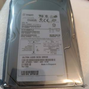 0 F3659 F3659 146 Go 10K U/min SCSI 3.5 HDD U320 80-polig mit Fach - Product Image 1