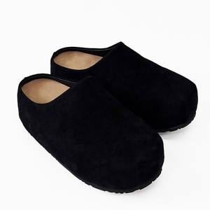 รองเท้าบิร์เคนแฟชั่นแบบสวม  วัสดุหนังกลับระบายอากาศได้ดี  ลายดอกไม้  รับผลิตแบบ OEM/ODM สำหรับผู้ชายและผู้หญิง - Product Image 2