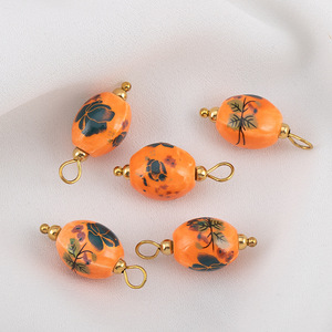 Breloques en céramique pour enfants Heritage Bloom, pendentifs en porcelaine |   Acier inoxydable plaqué or 18K PVD |   Imperméable Hypoallergénique - Product Image 6
