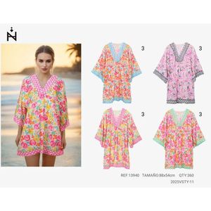 VESTIDO Copricostume da spiaggia a maniche medie con motivo a rose 88x54 cm - Product Image 1