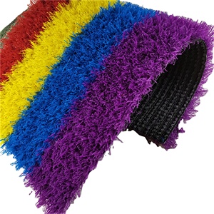 Alfombra de césped artificial personalizada de colores blanco y verde para gimnasio, pista de correr de trineo interior - Product Image 1
